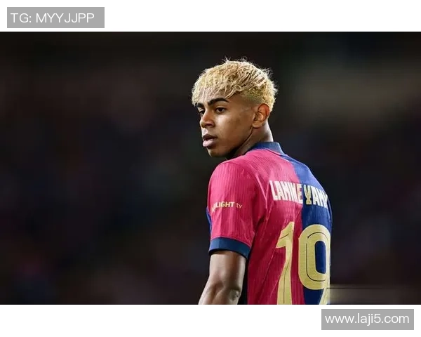 全球足球球王排行榜揭晓历代最佳球员谁主沉浮一目了然