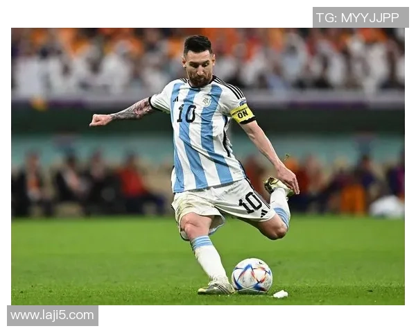 足球巨星九宫格标签图解析，细数全球顶级球员的卓越成就与足球传奇